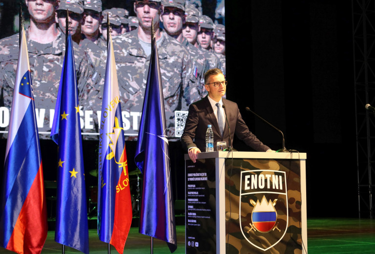 Seznanitev z vojaško dolžnostjo in predstavitev poklicev v Slovenski vojski v Kranju in Ljubljani