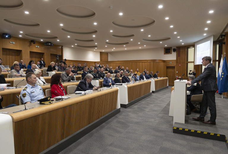 Predstavljena nova Resolucija o splošnem dolgoročnem programu razvoja in opremljanja SV do 2040