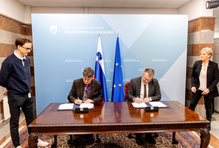 Do znanja, pomembnega za obrambni resor, kmalu tudi na novogoriški univerzi