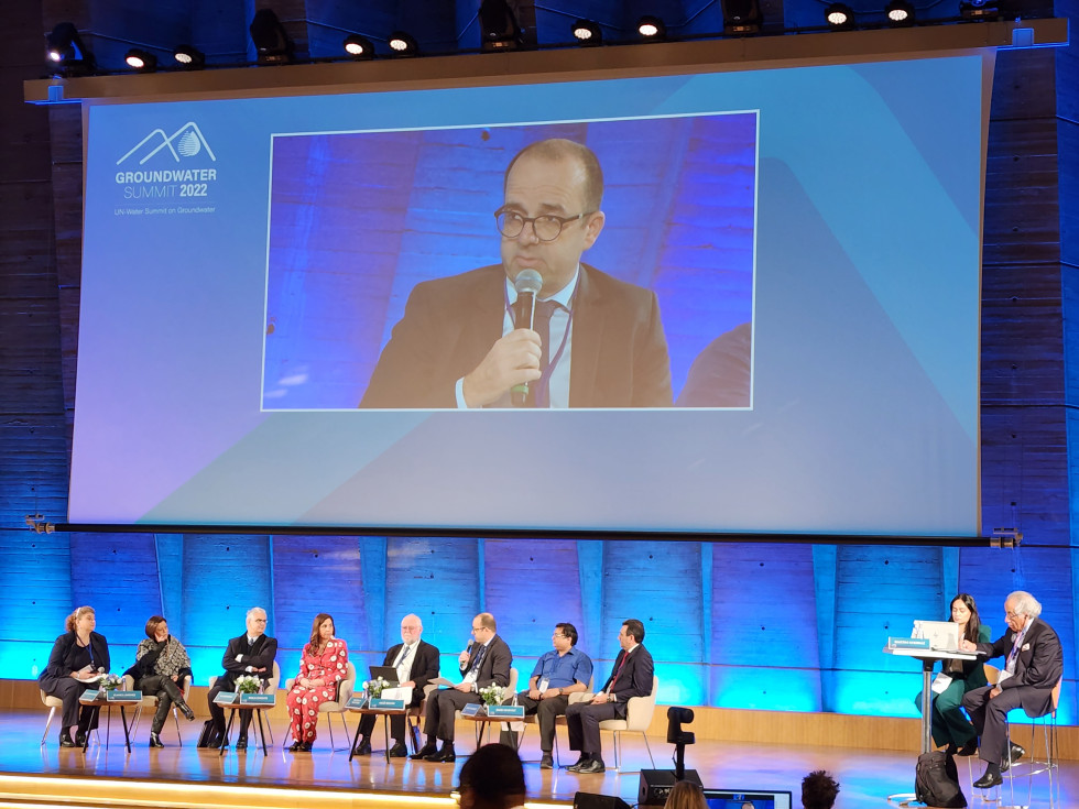 dr. Aleš Bizjak, RS MOP Tanja Miškova, RS MZZ dr. Mihael Brenčič, FNT UNI LJ dr. Nadja Zupan Hajna, Inštitut za raziskovanje Krasa ZRC SAZU