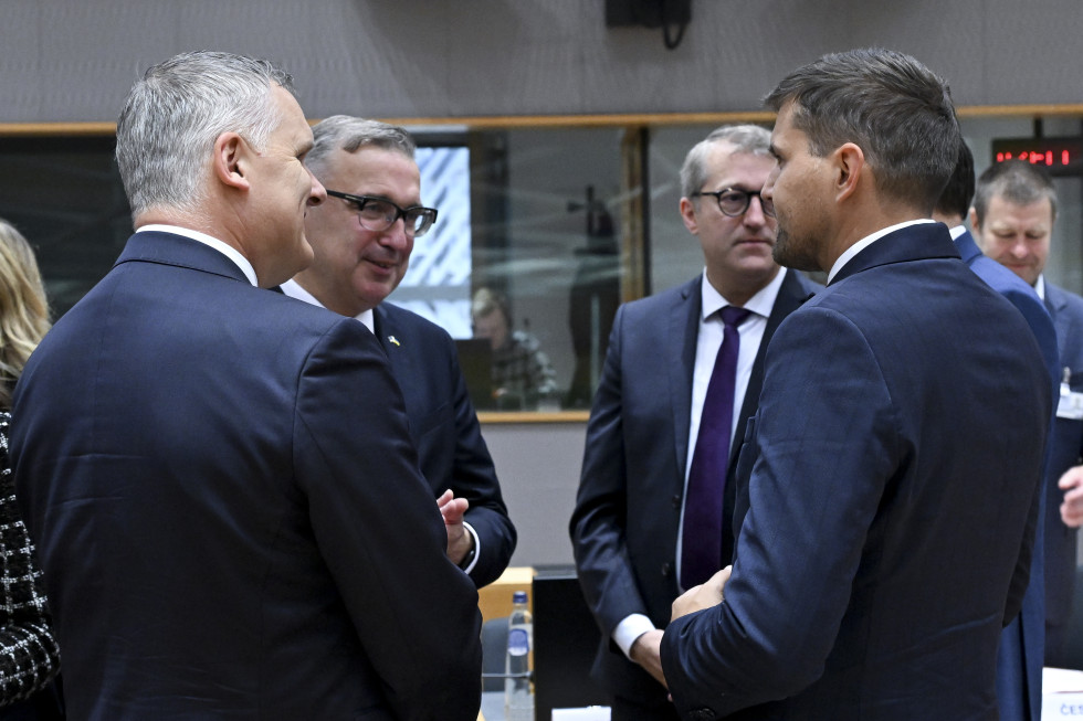 Minister Kumer v pogovoru z EU kolegi na zasedanju ENVI.