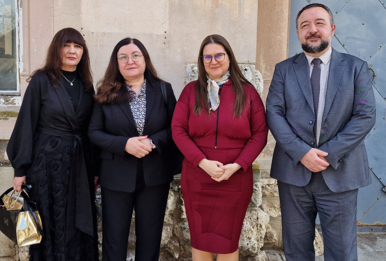 Ministrica za pravosodje obiskala sodišča v Posavju