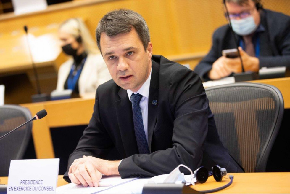 Minister med nastopom na trialogu