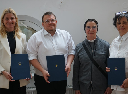 Županja, minister, sestra Mirjam Ferenčak in direktorica po podpisu pogodbe