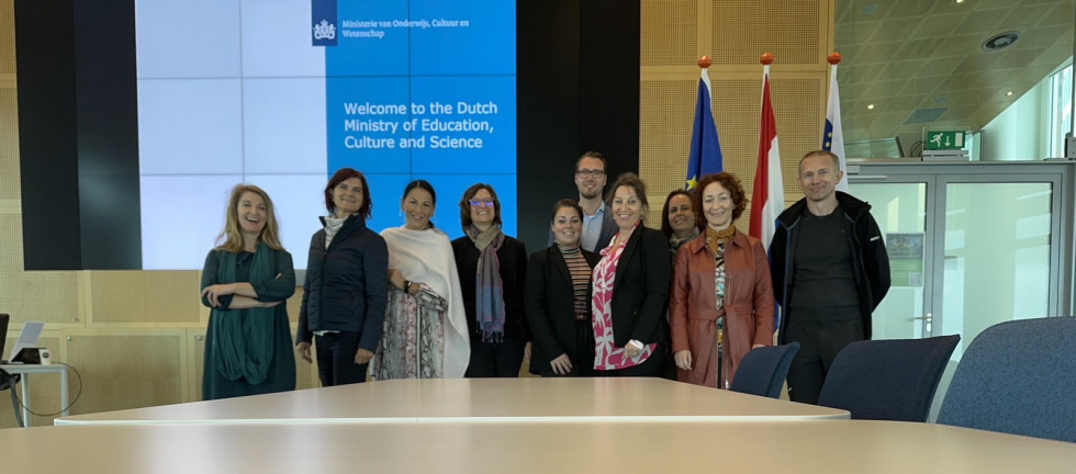Slovenska delegacija na obisku na nizozemskem Ministrstvu za izobraževanje, kulturo in znanost