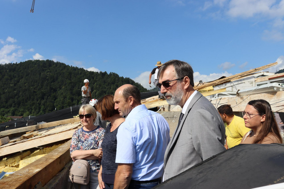 Minister za vzgojo in izobraževanje dr. Darjo Felda in župan Občine Litija Franci Rokavec