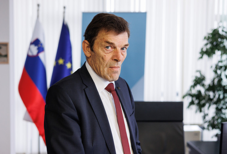 Poslanica ministra za vzgojo in izobraževanje dr. Vinka Logaja ob koncu šolskega leta