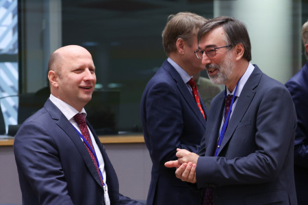Minister Felda v Bruslju z ministri, pristojnimi za izobraževanje.