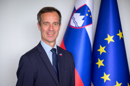 dr. Rok Strašek