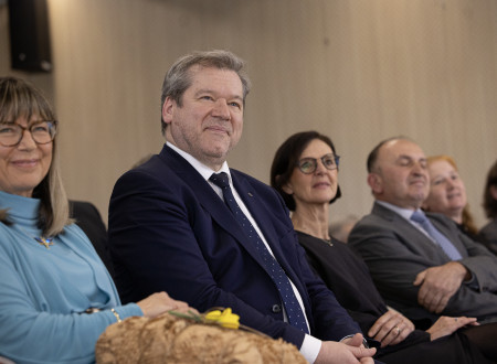 Minister dr. Papič med slavnostno otvoritvijo prostorov.