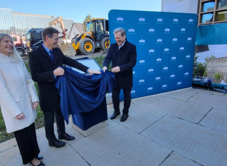 Odkritje temeljnega kamna za Fakulteto za zdravstvene vede Univerze v Mariboru.