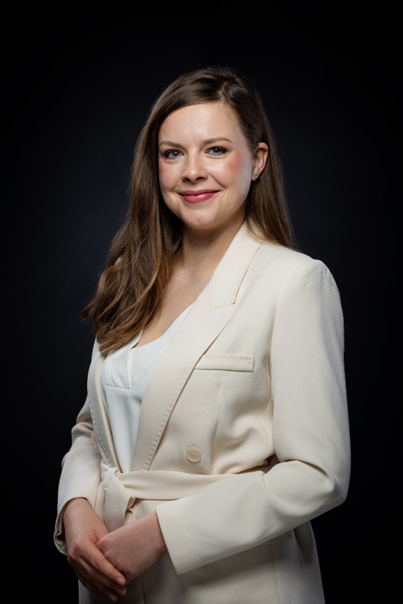 Portret Dane Marinič.