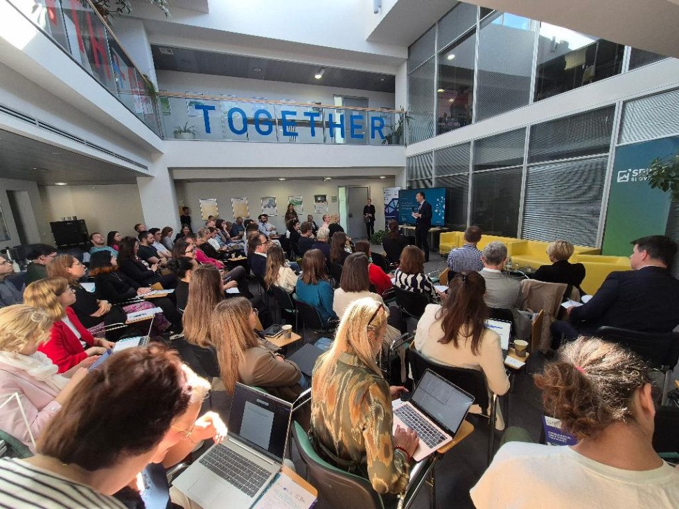  Gašparič in publika na informativnem dnevu