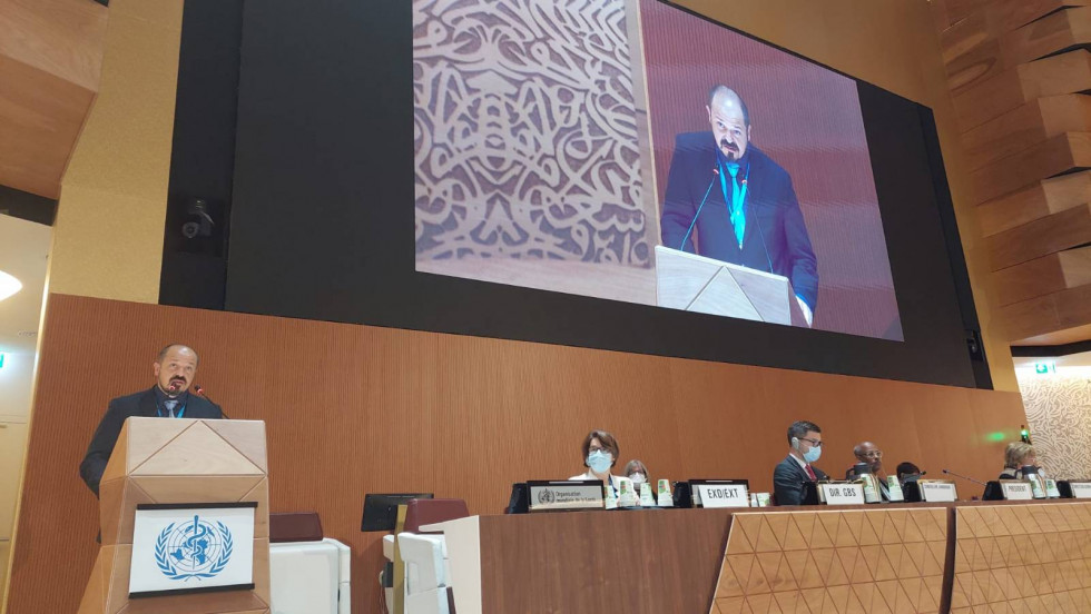 Minister Janez Poklukar addressing the 75th General Assembly of the World Health Organisation.