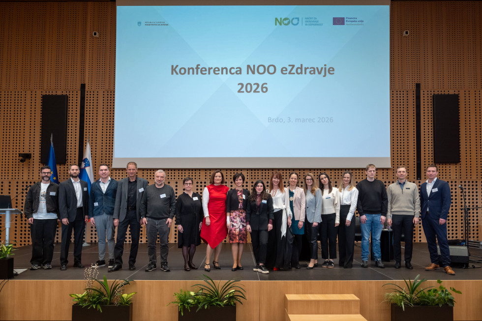 Skupinska fotografija ključnih projektnih partnerjev