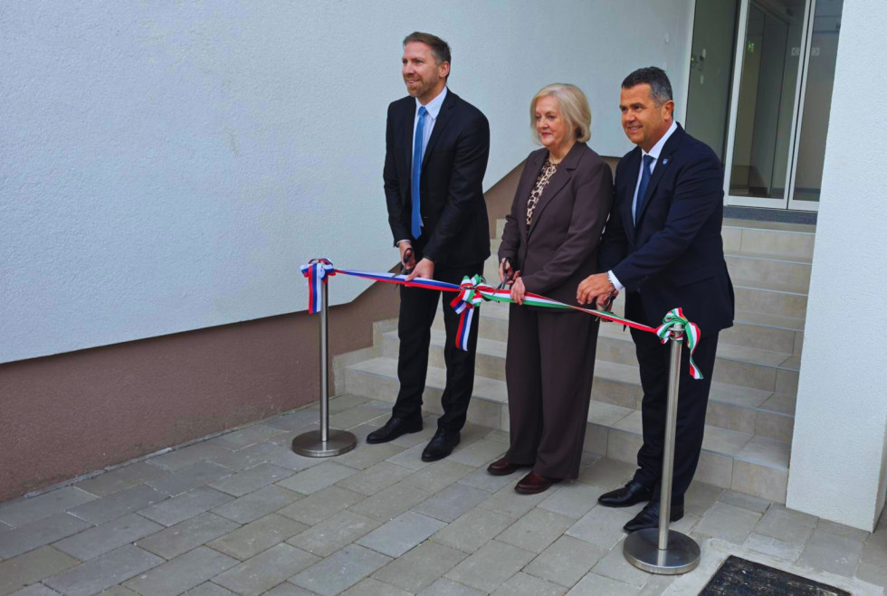 Razrez traku, Zdravstveni dom Lendava
