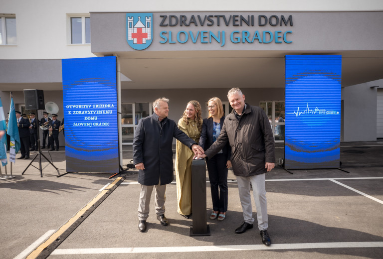 Slavnostno odprtje prizidka Zdravstvenega doma Slovenj Gradec