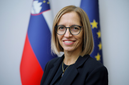 dr. Valentina Prevolnik Rupel