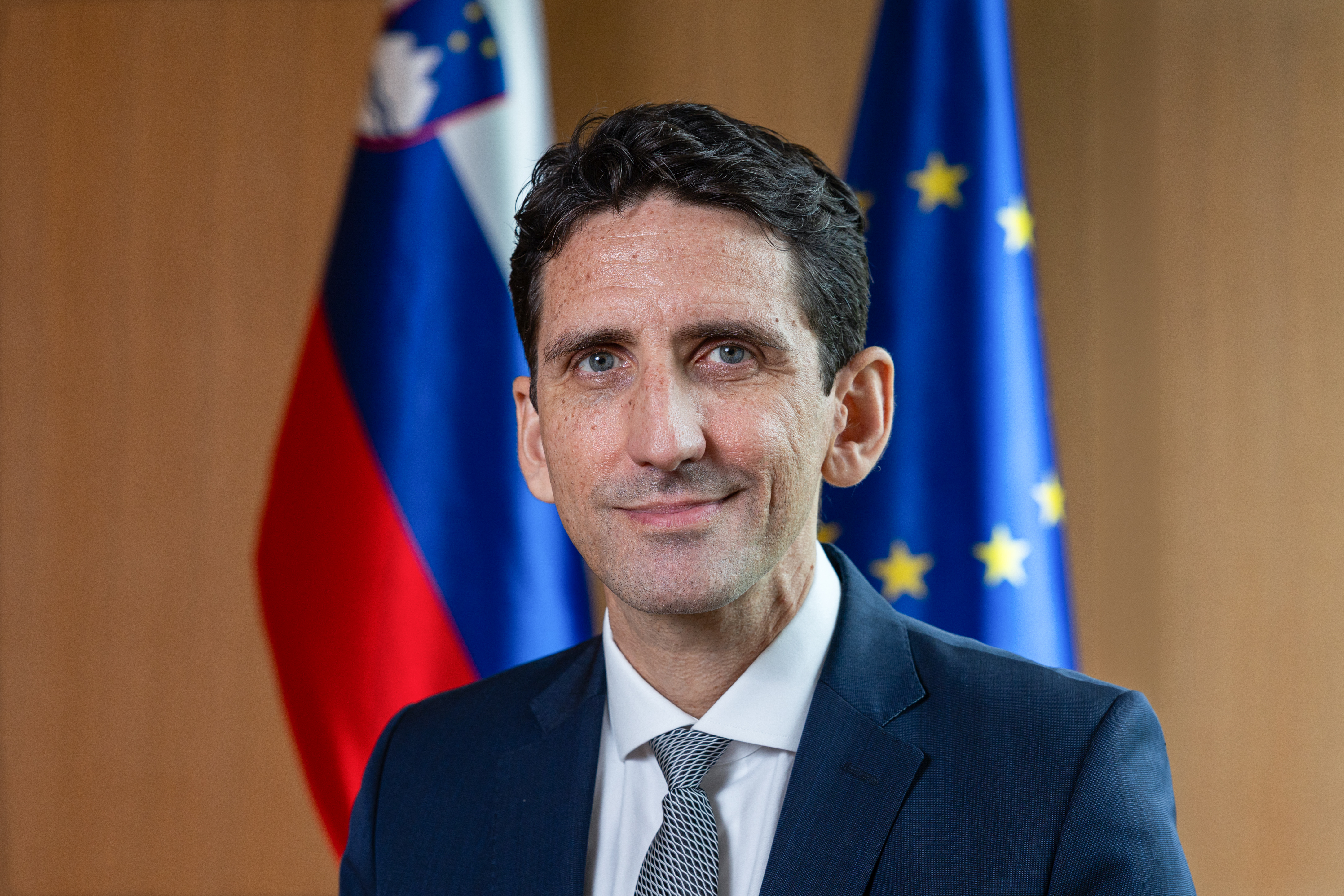 dr. Žiga Žarnić