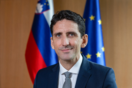 dr. Žiga Žarnić