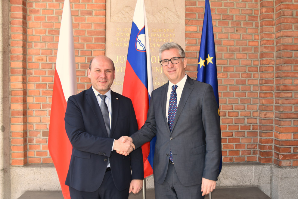 Državni sekretar Marko Štucin je gostil ministra za EU v Uradu predsednika vlade Republike Poljske Szymona Szynkowskega vel Sęka