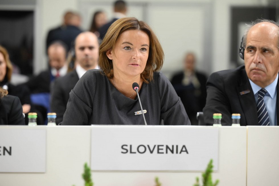Ministrica Tanja Fajon med nastopom na zasedanju OVSE