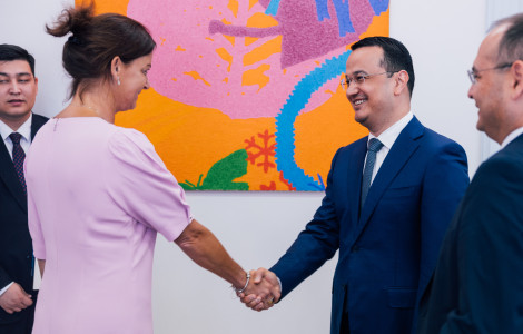 OBISK 18 7 2025 1 (Rokovanje obeh ministrov pred sliko)