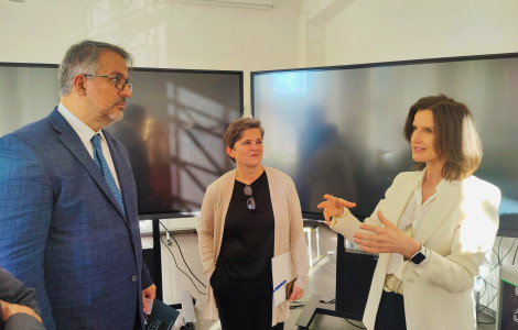 IMG 20250304 171935 (Gabrič neformalen pogovor z dvema udeležencema)