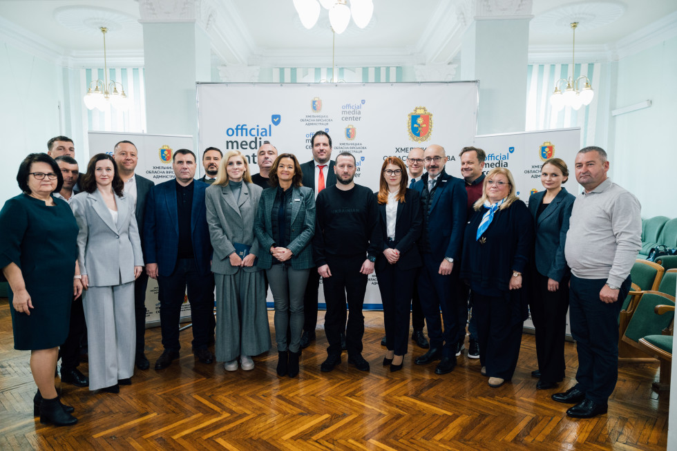 vsi udeleženci pogovorv