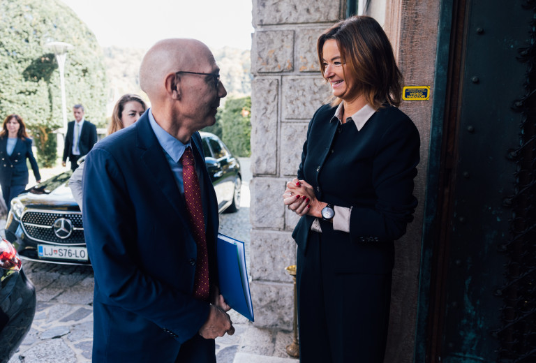 Fajon: Spoštovanje človekovih pravic temelj učinkovitega multilateralizma