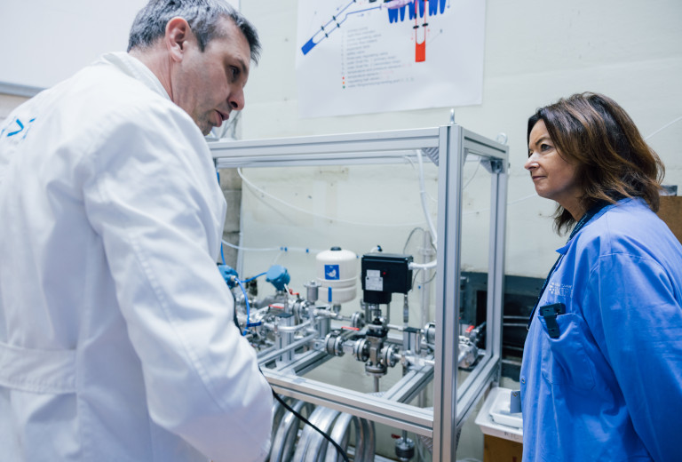 Ministrica Fajon obiskala Reaktorski center Inštituta Jožef Stefan