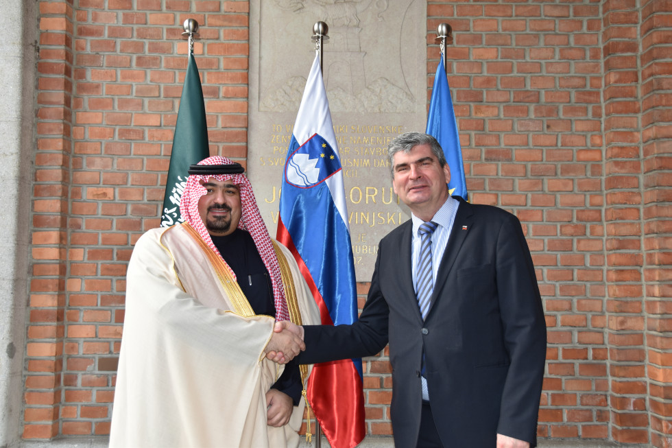 State Secretary Dr Raščan with Saudi Minister of Economy and Planning Al-Ibrahim