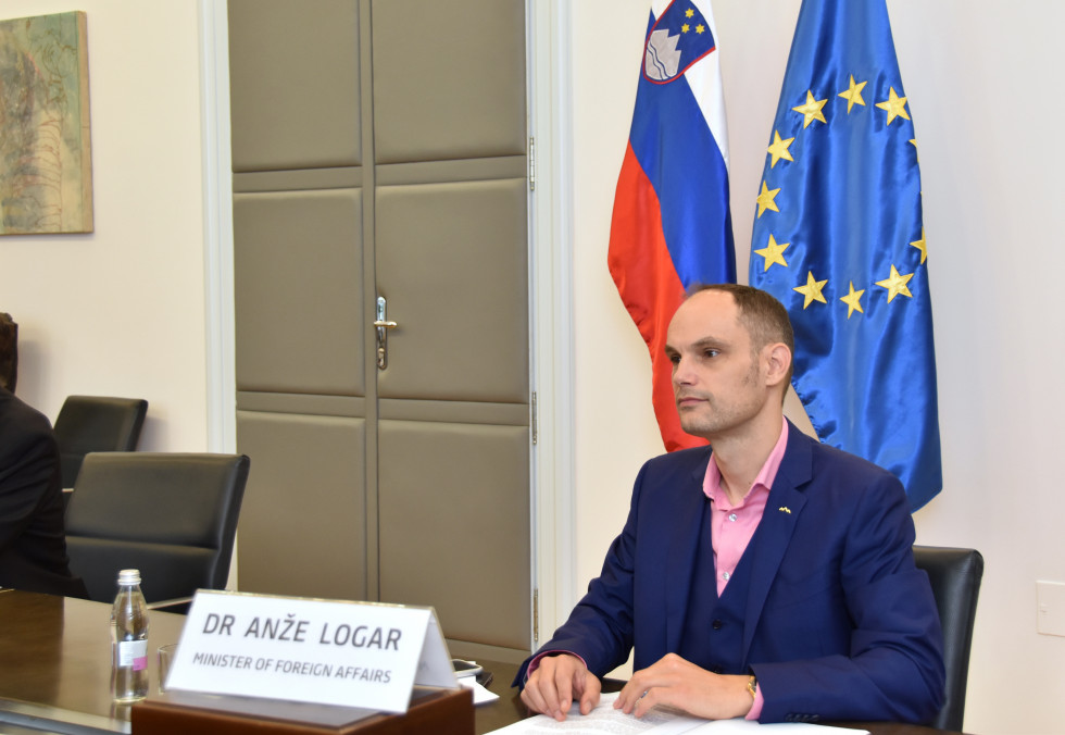 Minister dr. Logar na avdio-video konferenci ministrov za zunanje zadeve regije Zahodnega Balkana in petih držav članic EU