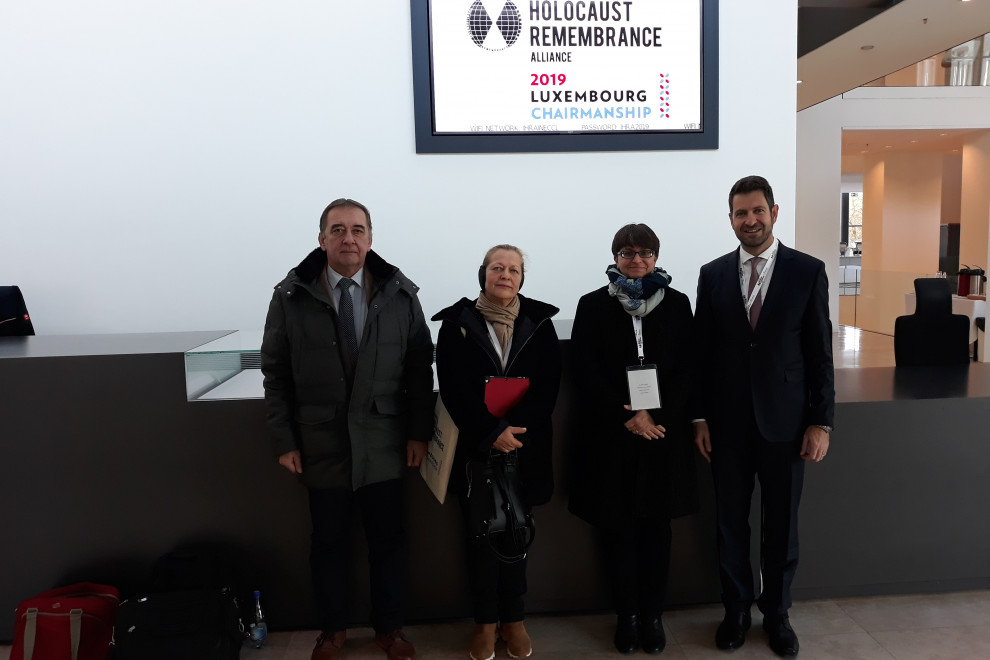 dr. Marko Rakovec, dr. Alenka Spreitzer Janko, dr. Irena Šumi in Vojko Kunaver (desna proti levi)