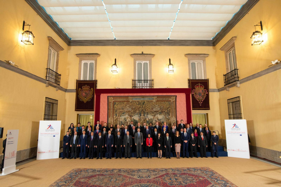 Foreign ministers at the 14th ASEM Meeting in Madrid