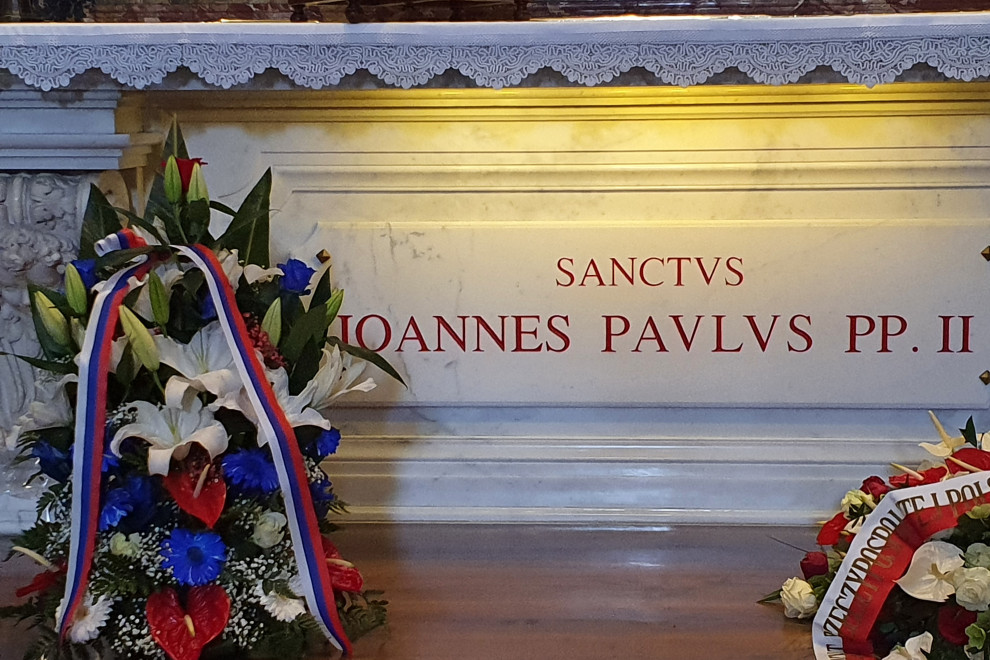 Flowers laid on Pope John Paul II’s tomb