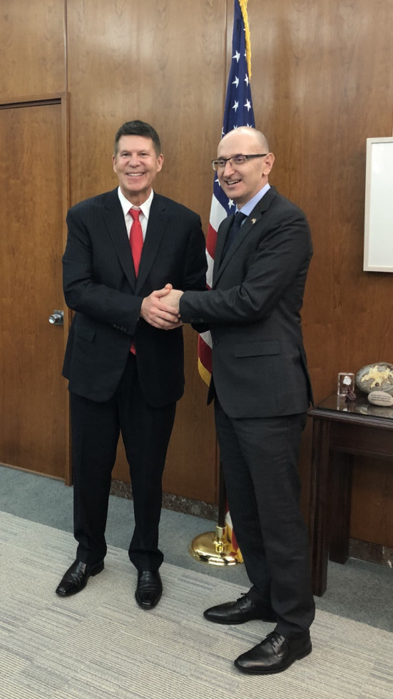 Keith Krach, Under Secretary for Economic Growth, Energy and the Environment at the US Department of State, and Dobran Božič, State Secretary at the Ministry of Foreign Affairs