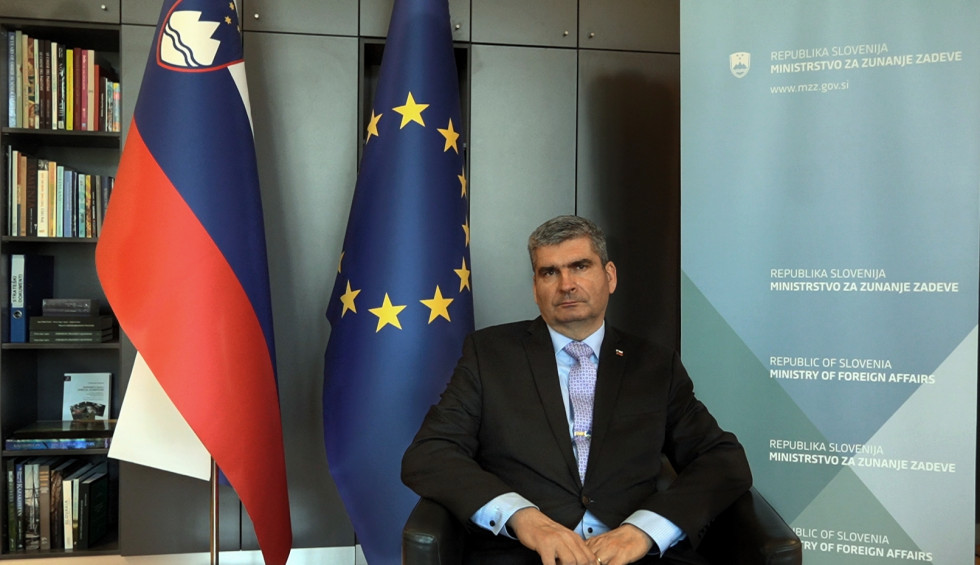 State secretary by his desk