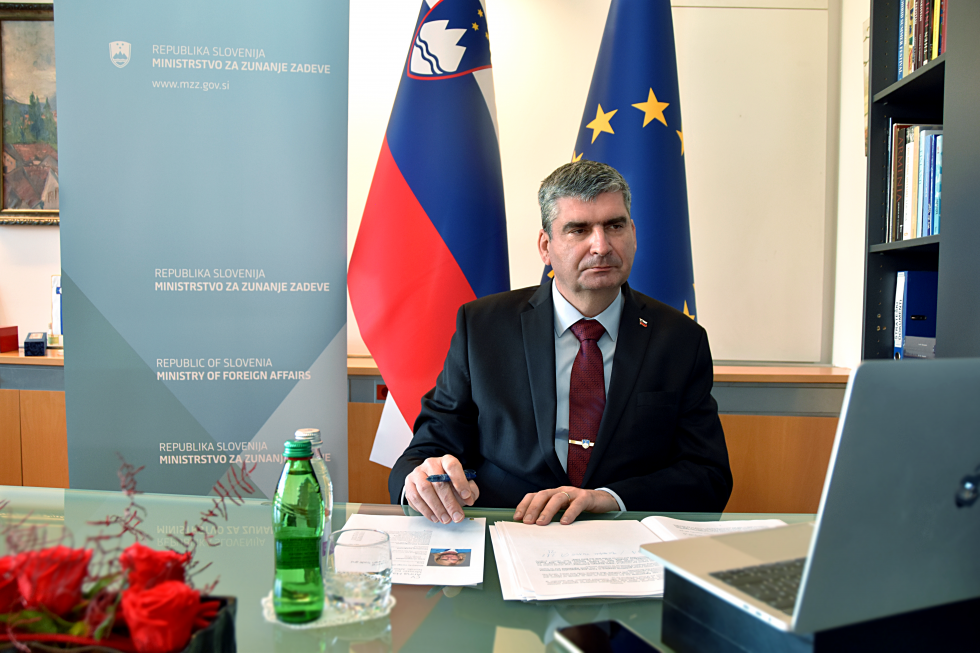 State Secretary Raščan at the table