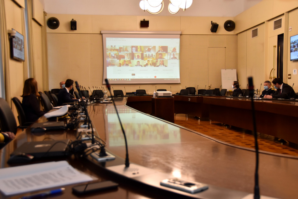 delegation in a meeting room