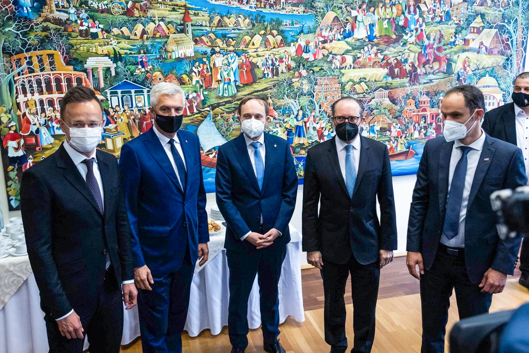 Minister Lugar sa v Bratislave stretáva s ministrami zahraničia Rakúska, Českej republiky, Maďarska a Slovenska