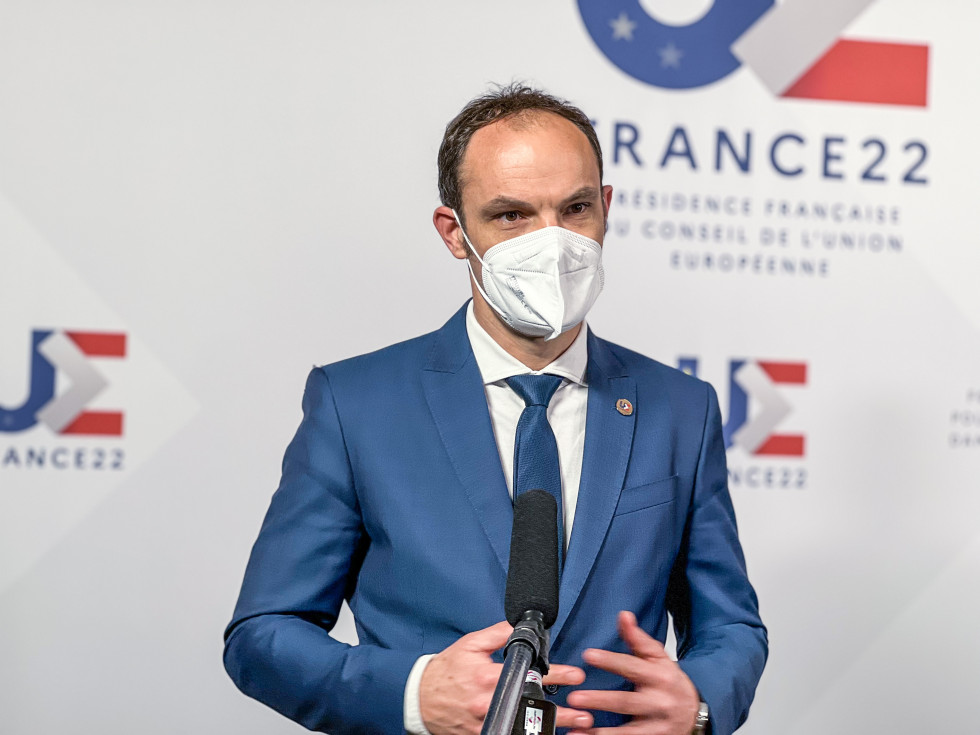 Minister Anže Logar