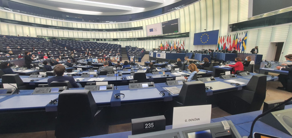 Dvorana Evropskega parlamenta med plenarnim zasedanjem