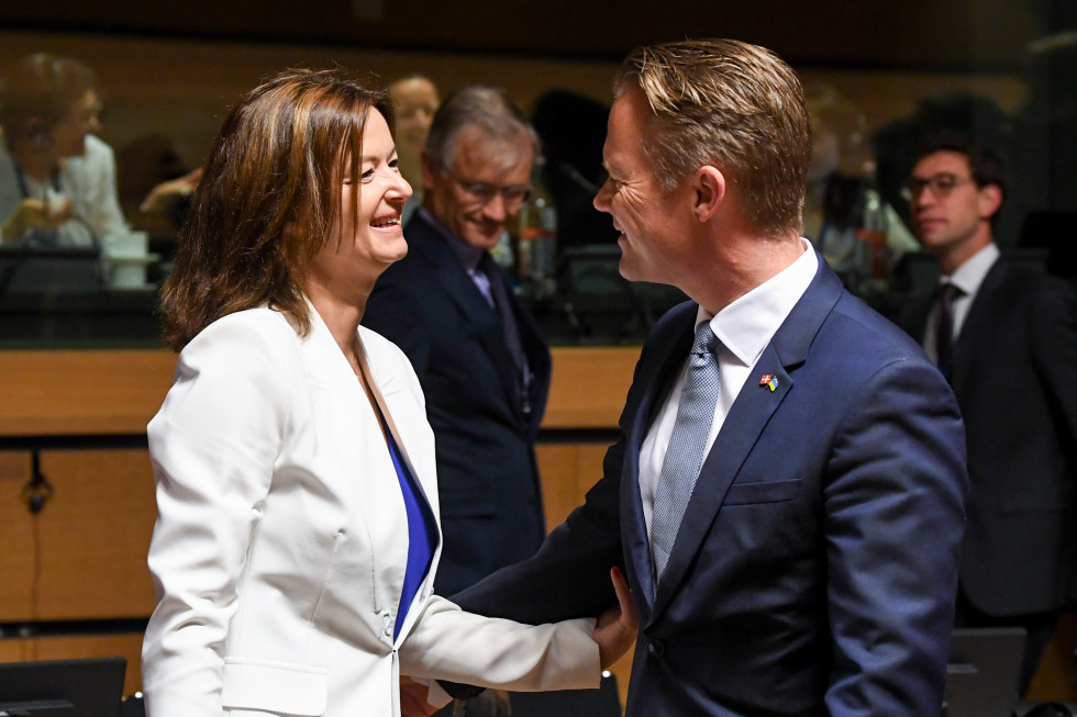 Ministrica Tanja Fajon in minister za zunanje zadeve Danske Jeppe Kofod