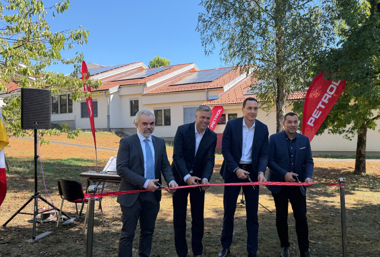 Samooskrbna skupnost Novo mesto krepi domačo proizvodnjo električne energije