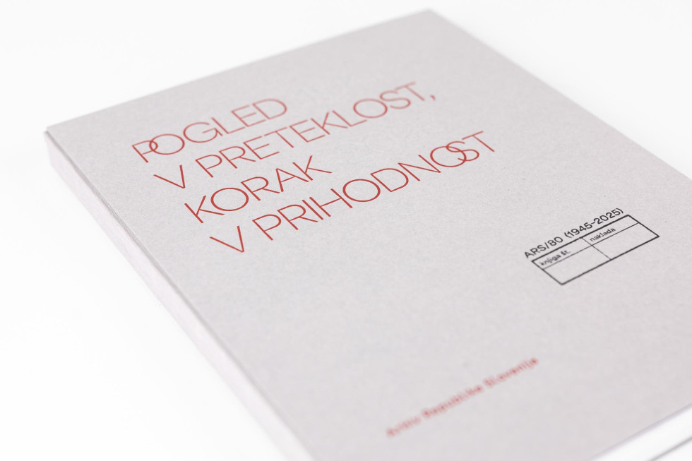 Naslovnica zbornika.