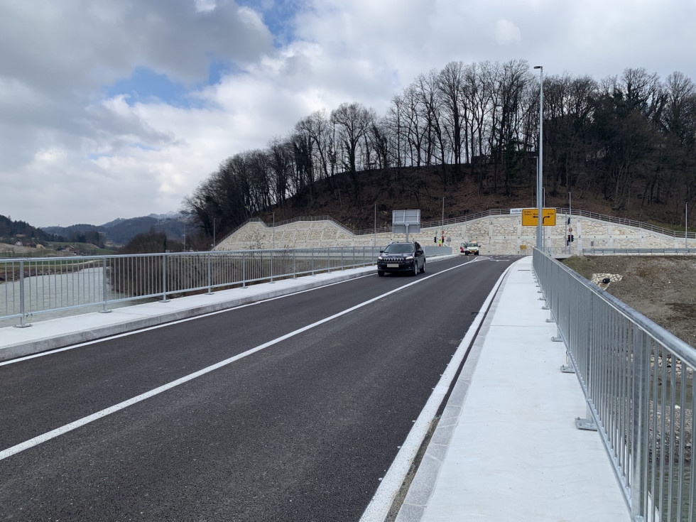 Sprostitev prometa čez novozgrajeni most v Marija Gradcu