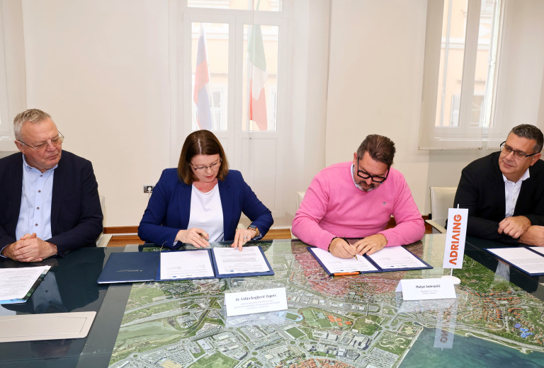 Podpisana pogodba za izvedbo prvi sklopa del protipoplavnega projekta na porečju Badaševice