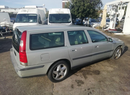 24.12.2019 FUKP – osebno vozilo VOLVO, tip V70 / 2.5 TDI