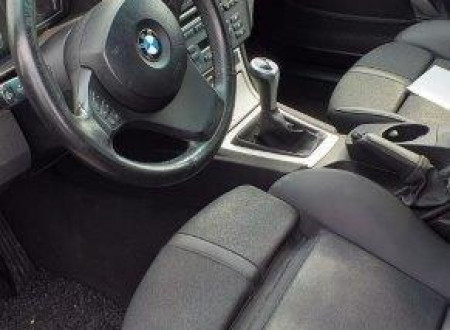 Oklic javne dražbe osebnega vozila BMW X3, 3.0d